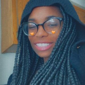 Meet your Posher, Raven